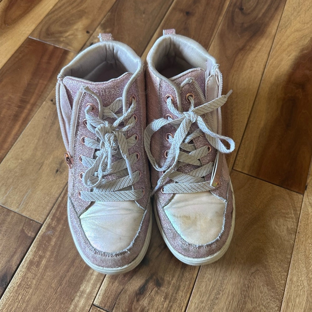 Sketchers pink size 4 glitter high-tops